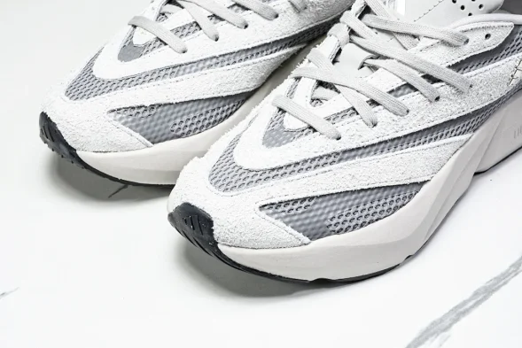 Adidas Lightblaze JQ9975 