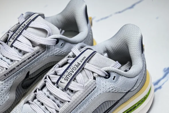 Nike Air Zoom Pegasus Premium IR1815-012 