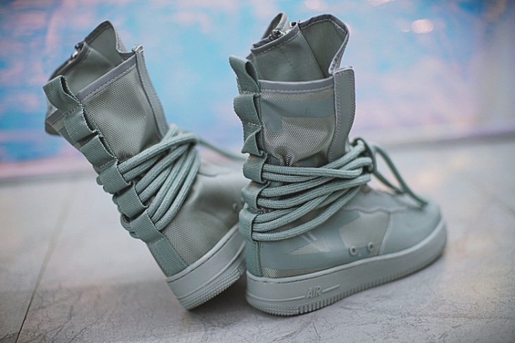 Nike SF Air Force 1 High Boot AA1128-203