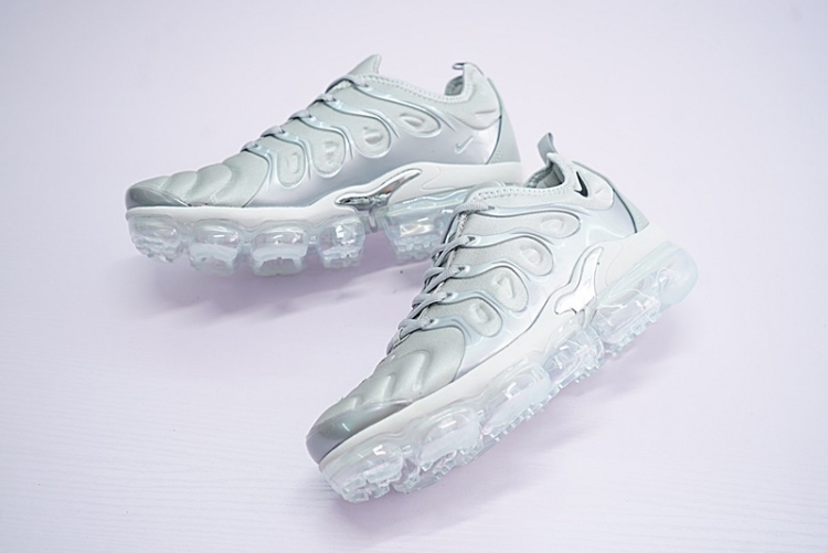 Nike Air VaporMax TN Plus 924453-005