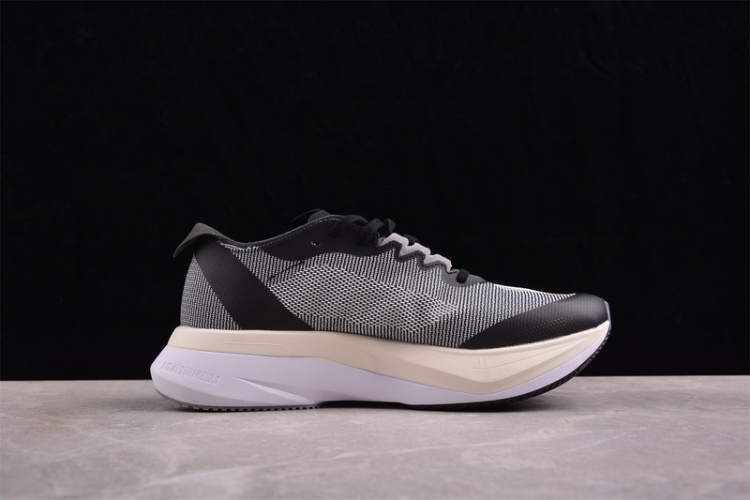  Adidas Adizero Boston 12 M ID4234