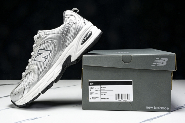  New Balance 530 MR530LG 