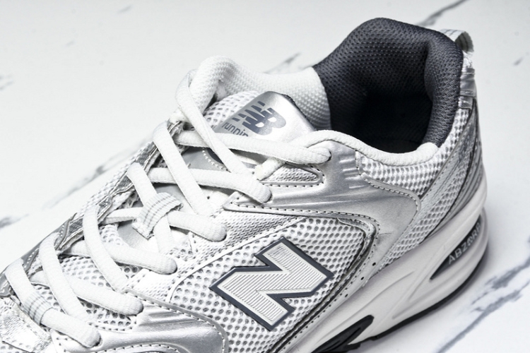  New Balance 530 MR530LG 
