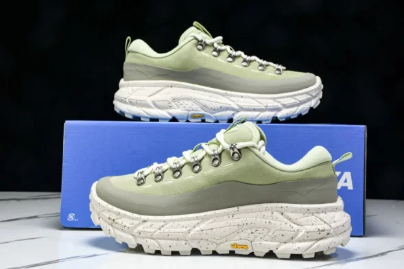 Hoka Tor Summit 1147952 SGG 