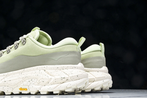 Hoka Tor Summit 1147952 SGG 