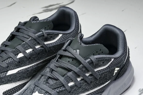 Adidas Lightblaze JQ9974 