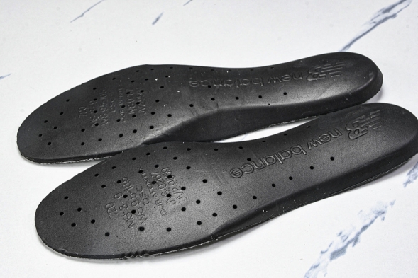 New Balance 2002R I2002REK 