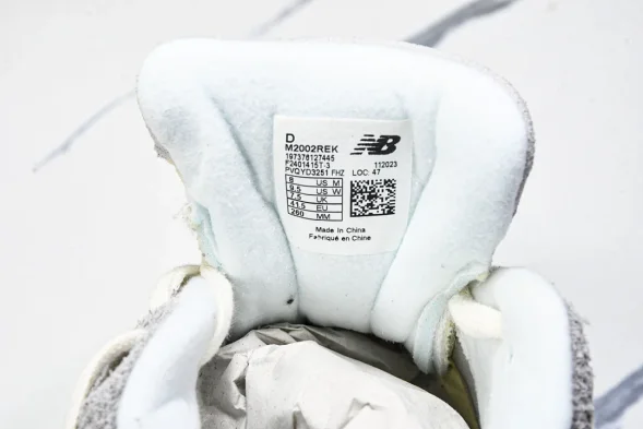 New Balance 2002R I2002REK 
