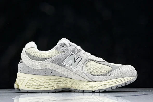 New Balance 2002R I2002REK 