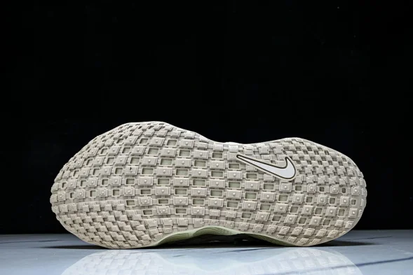 HYEIN SEO x Nike Ava Rover DX4215-007 