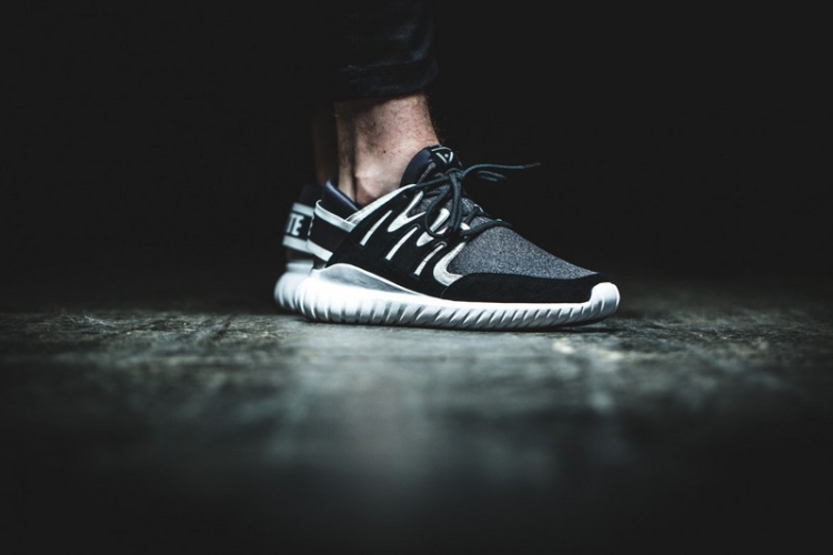 WHITE MOUNTAINEERING x ADIDAS TURBULAR NOVA BLACK