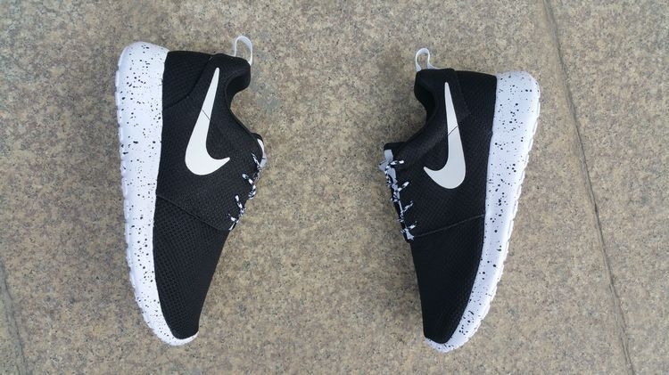 Nike Roshe Run ID  Black/White Черно белые