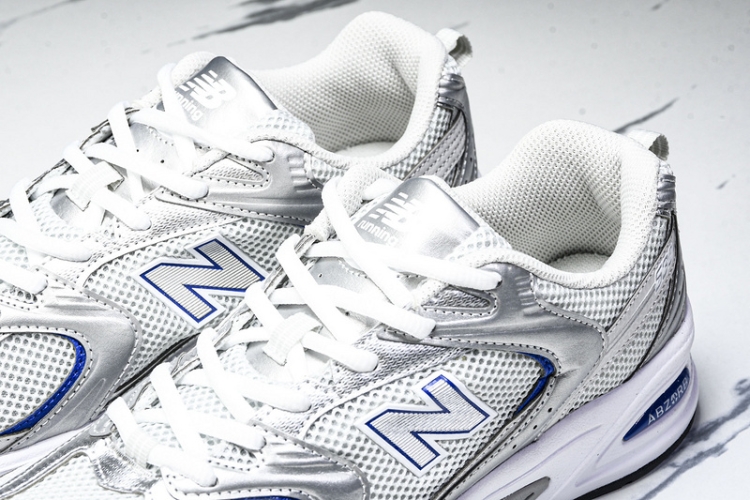  New Balance 530 MR530BS 