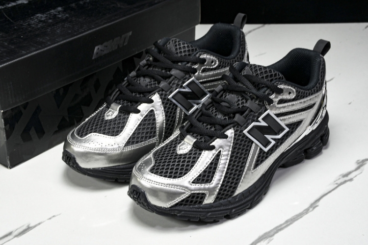  New Balance 1906 M1906RBS