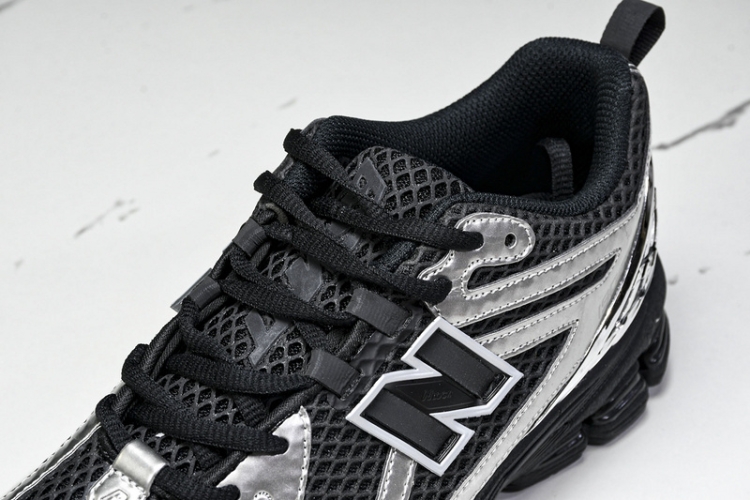  New Balance 1906 M1906RBS