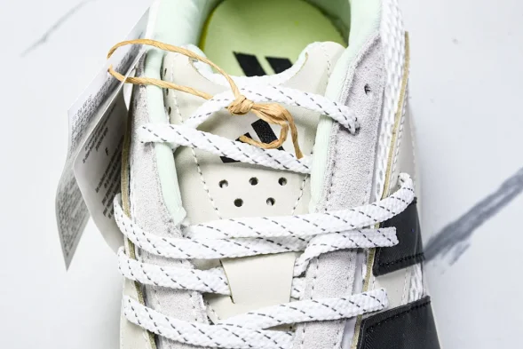 Adidas Lightblaze JP8363 