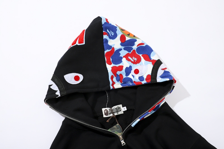 BAPE