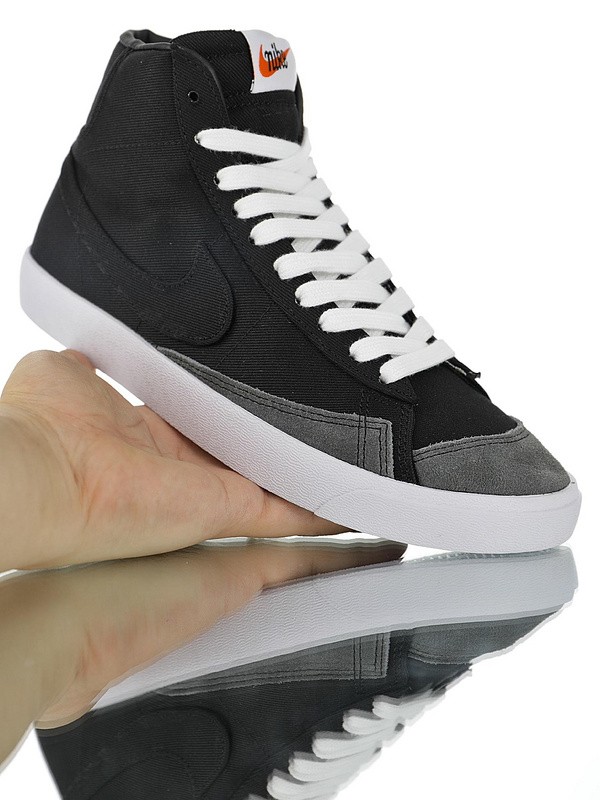 ​​Nike Blazer Mid CD8238-001