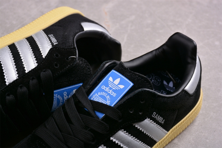 Adidas Samba OG IE8128