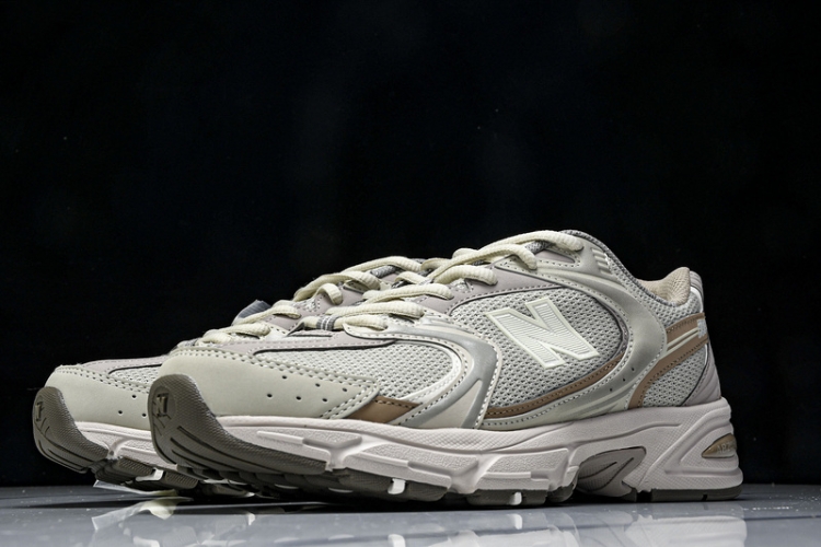  New Balance 530 MR530KOB
