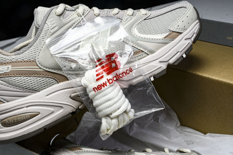  New Balance 530 MR530KOB