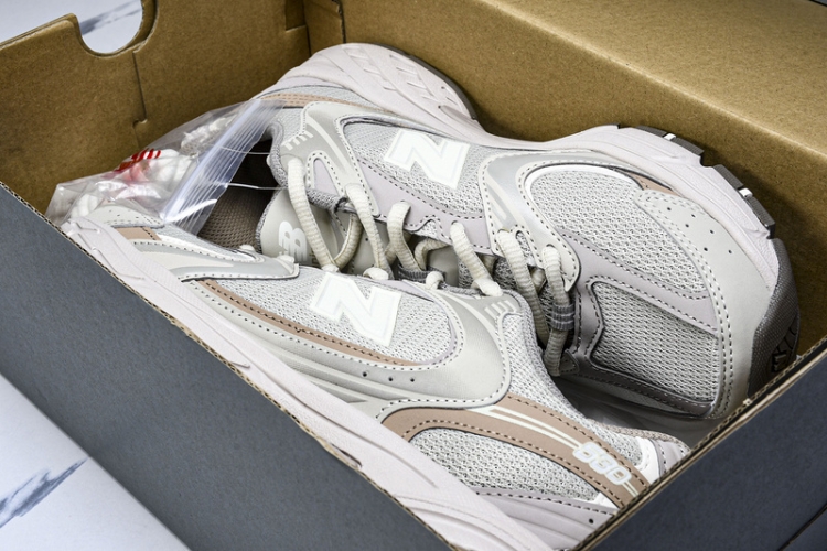  New Balance 530 MR530KOB