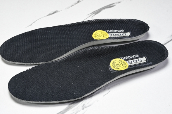 New Balance 1906 M1906RES 