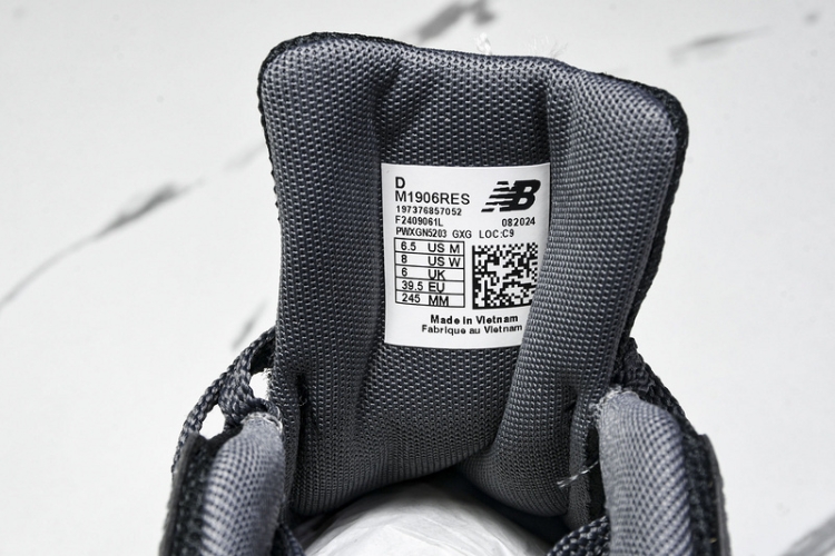  New Balance 1906 M1906RES