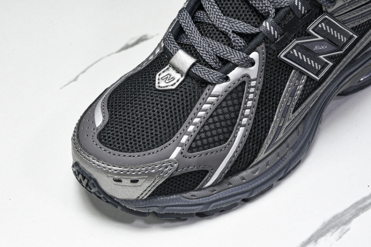  New Balance 1906 M1906RES
