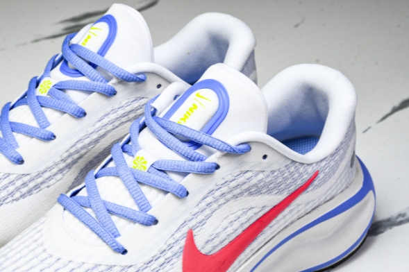 Nike Journey Run FJ7765-107 