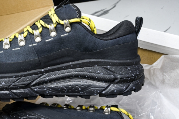 Hoka Tor Summit 1147952 BBLC 