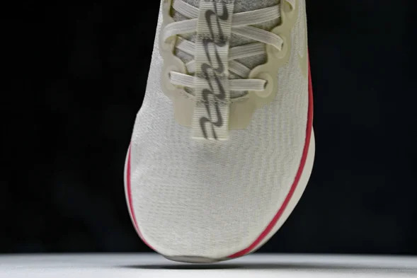 Nike Motiva DV1238-104 