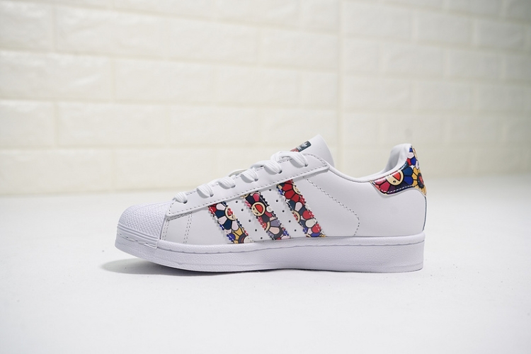 Takashi Murakami x Adidas Originals Superstar II LOGO”S79159