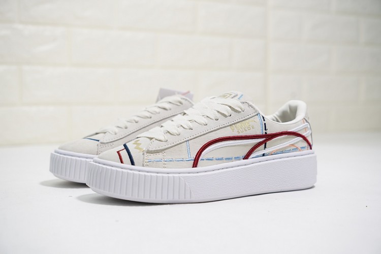 Puma Suede Platform 366685-01