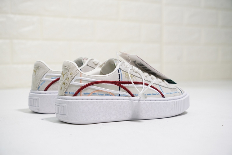 Puma Suede Platform 366685-01