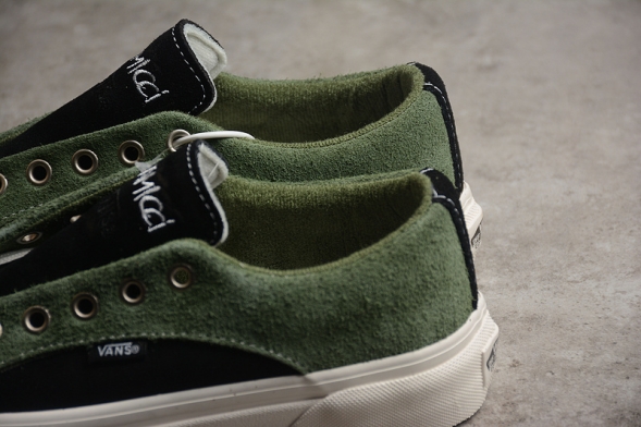 Gramicci x Vans Lampin Checker 86 DX N0A7Q4RBKO 