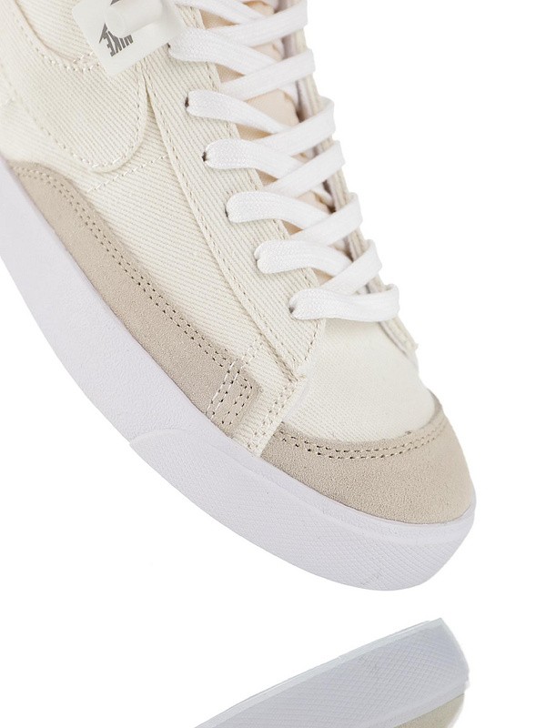 ​​Nike Blazer Mid CD8238-100