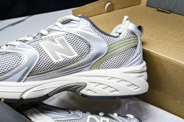  New Balance 530 Y2K MR530KMW