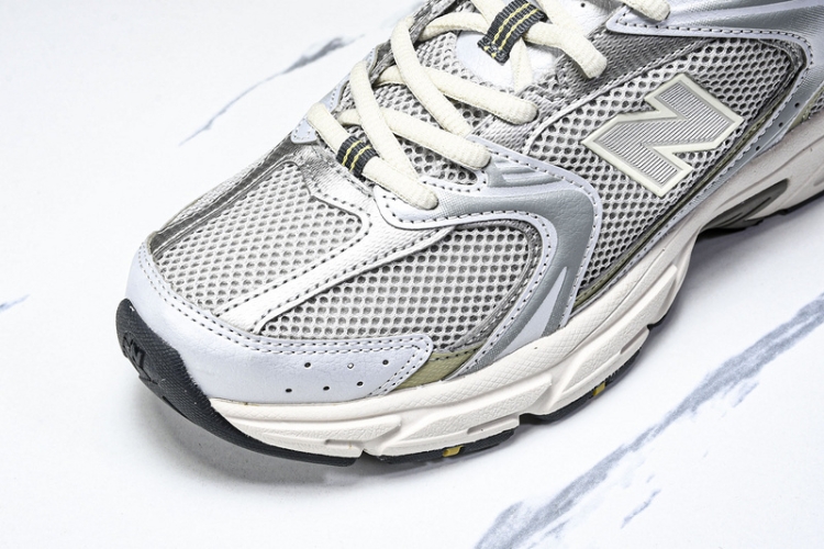  New Balance 530 Y2K MR530KMW