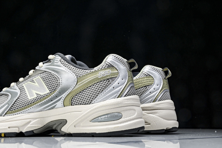 New Balance 530 Y2K MR530KMW