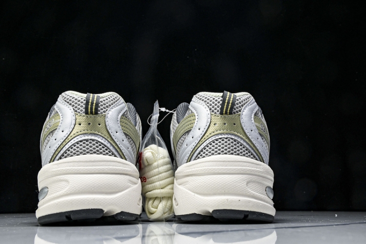  New Balance 530 Y2K MR530KMW