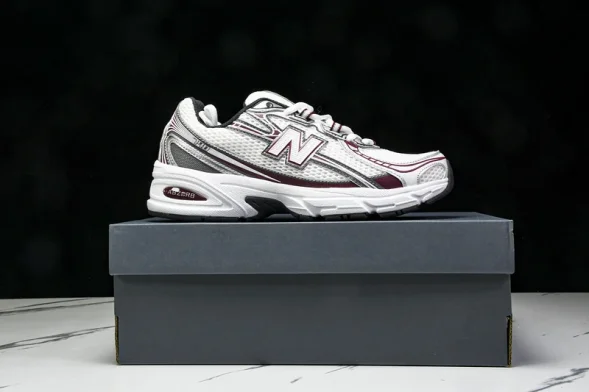 New Balance 740 U740RD2 