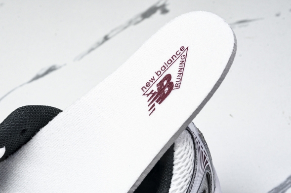 New Balance 740 U740RD2 