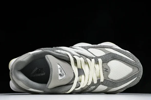 New Balance 9060 U9060YGA 