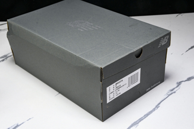  New Balance 530 MR530TA