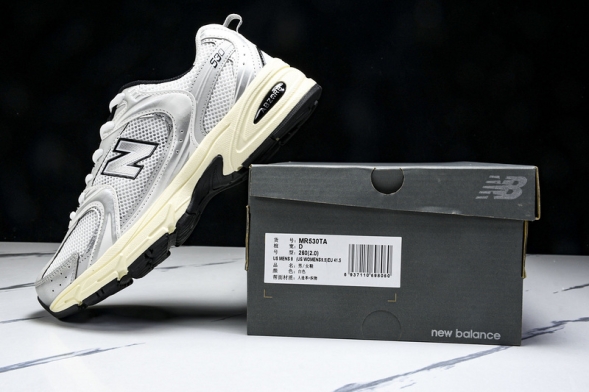 New Balance 530 MR530TA 