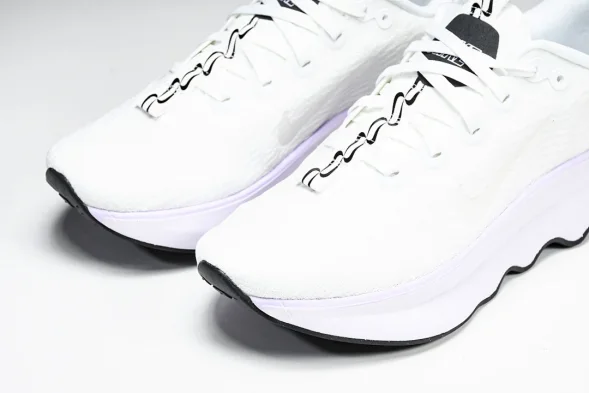 Nike Motiva DV1238-101 