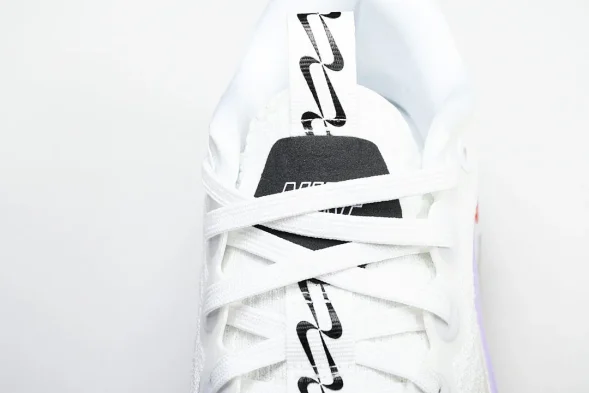 Nike Motiva DV1238-101 