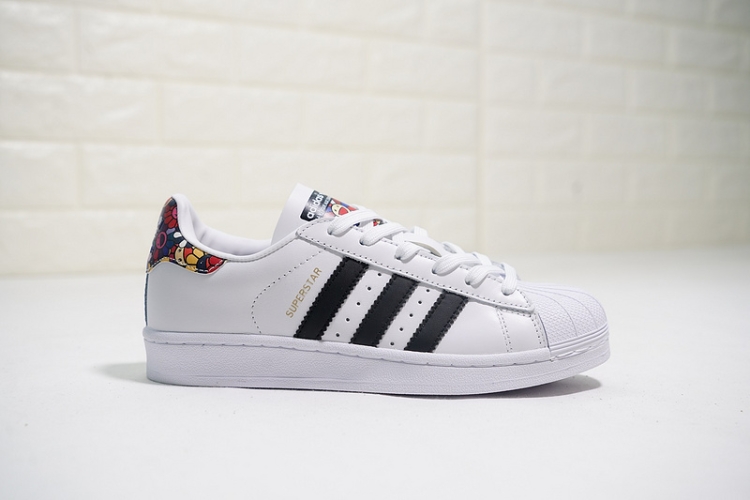 Takashi Murakami x Adidas Originals Superstar II S79158