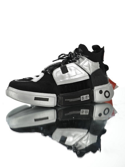LI-NING ESSENCE II ACE “NYFW”